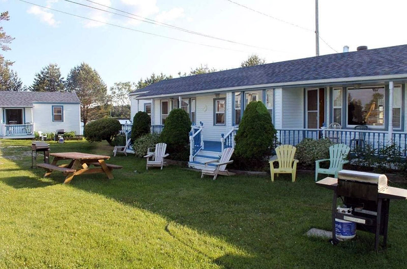Lily Front Motel Cottages Tourism Nova Scotia Canada