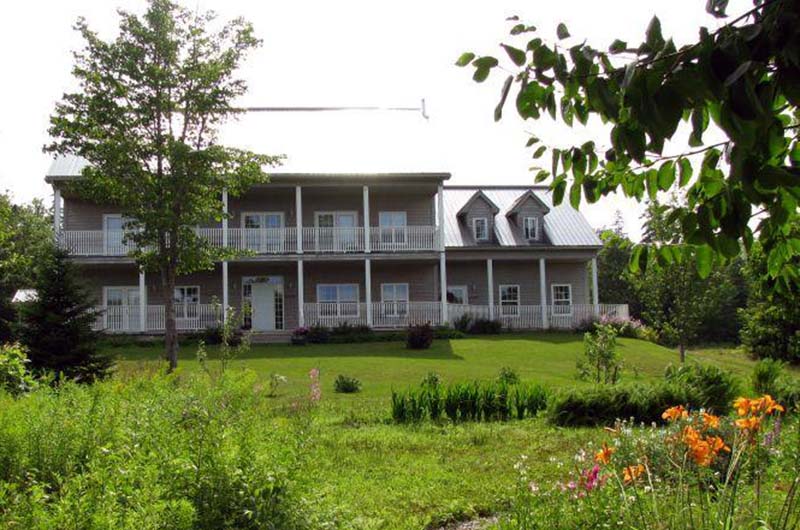 Tulloch Inn Nova Scotia Canada Tulloch Inn | Destination Cape Breton