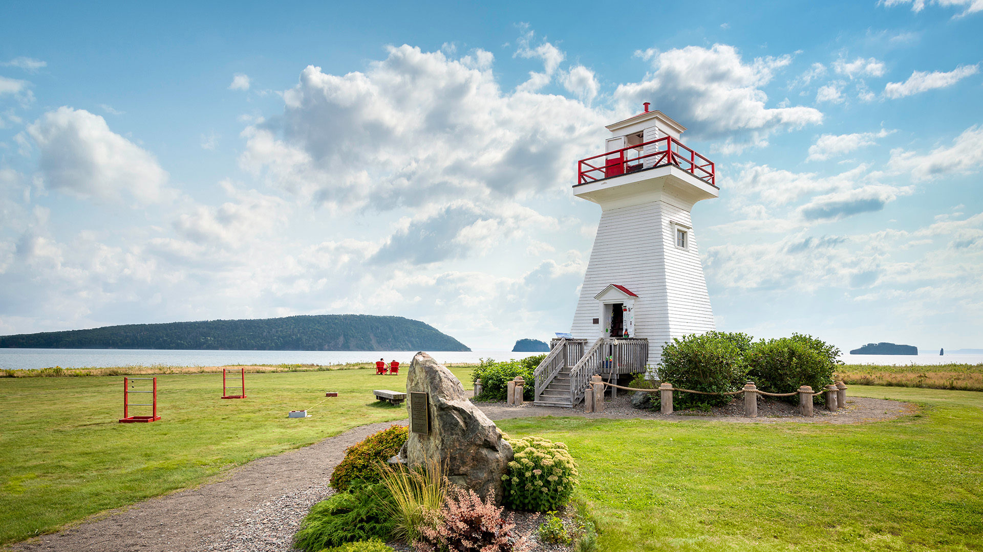 Five Islands Lighthouse Tourism Nova Scotia Canada