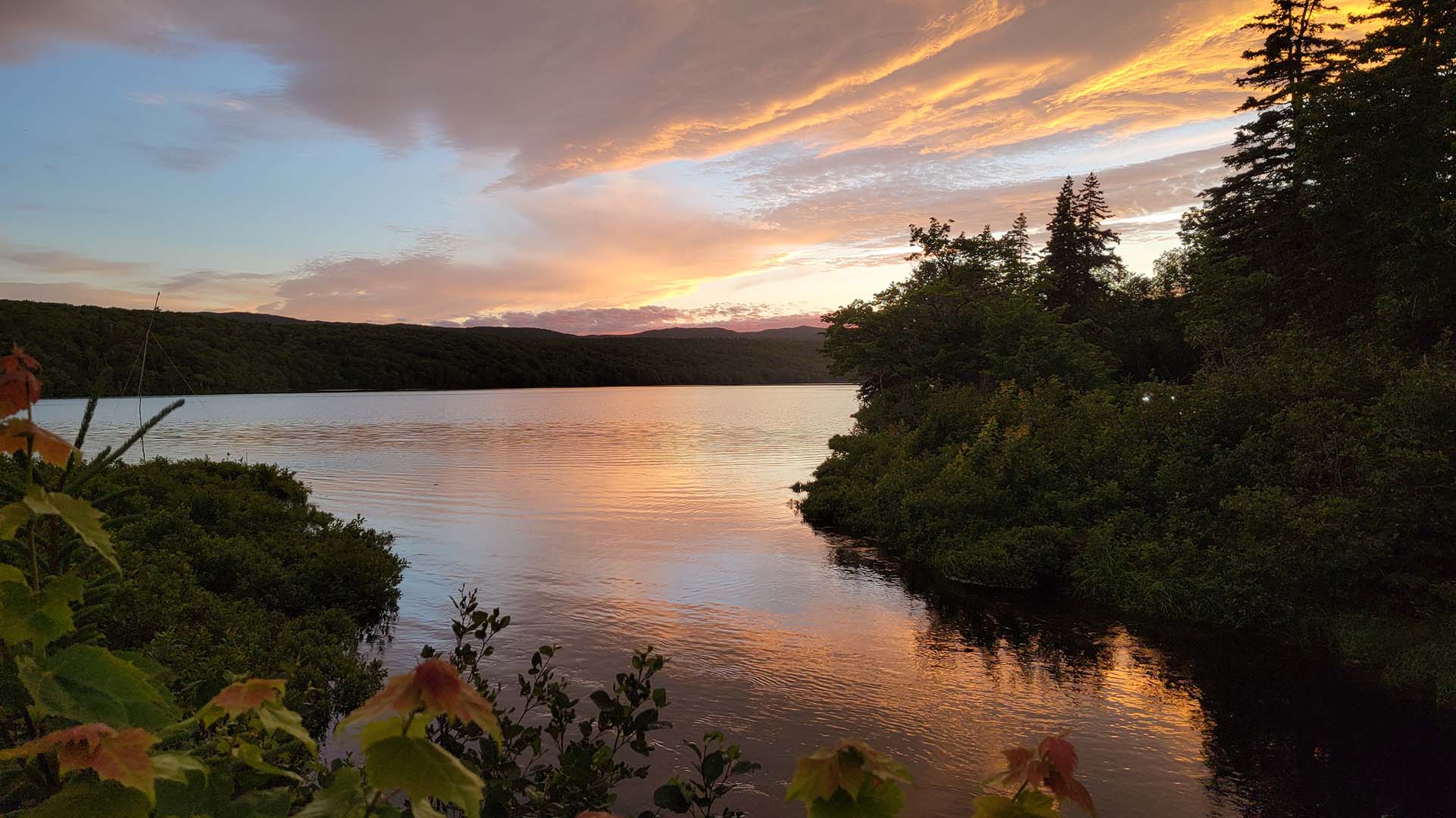 Cape breton island lake hi-res stock photography and images - Page